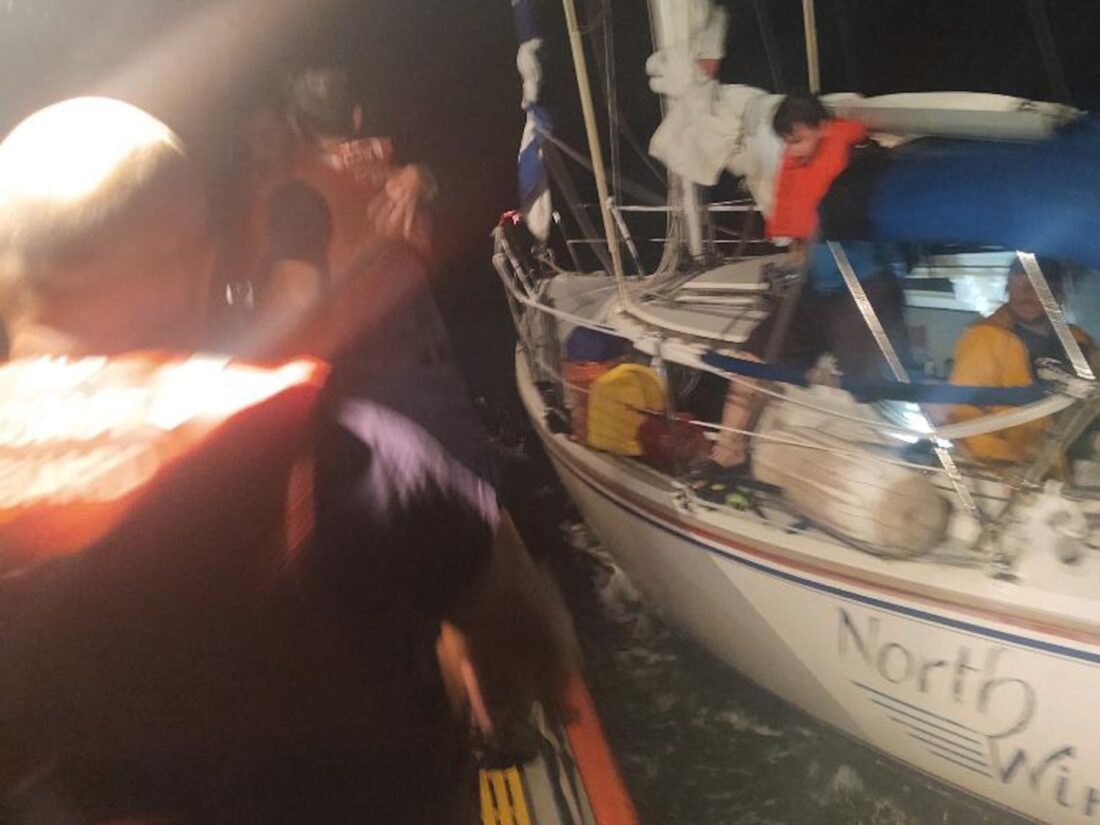 Coast Guard rescues four people, dog off Sanibel | News, Sports, Jobs - SANIBEL-CAPTIVA - Island Reporter, Islander and Current - Vimarsana News